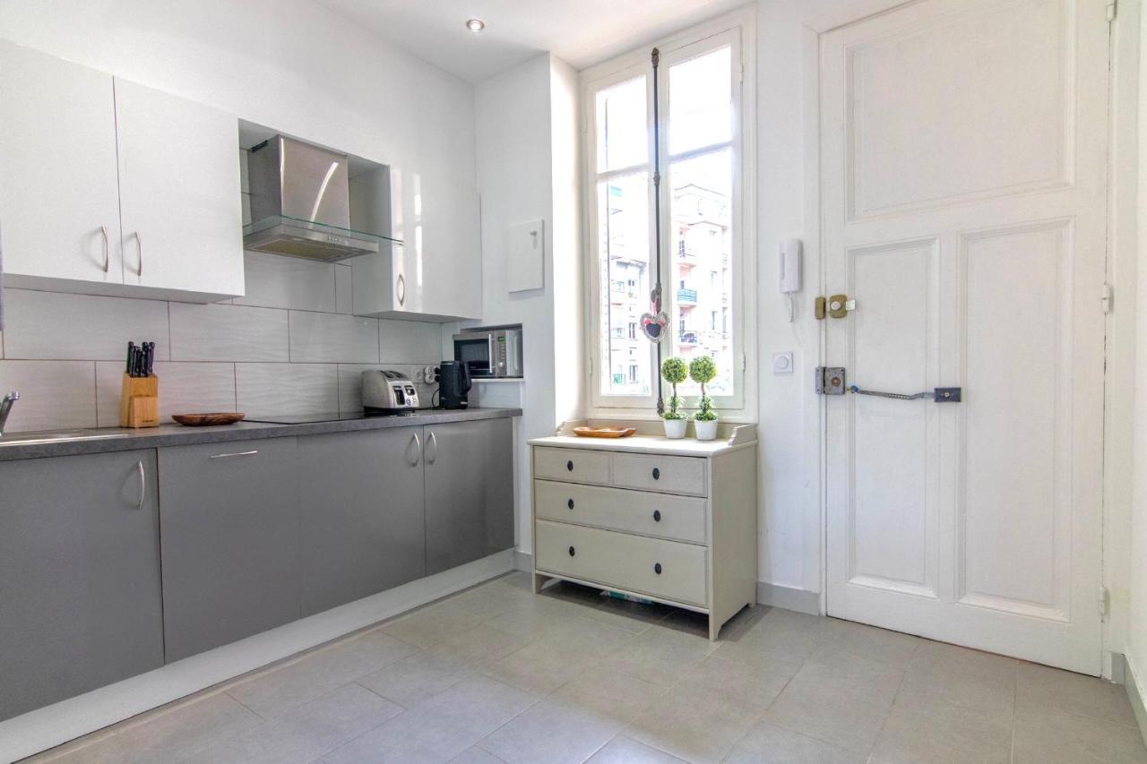 Residence Estienne D'Orves Nice Bagian luar foto